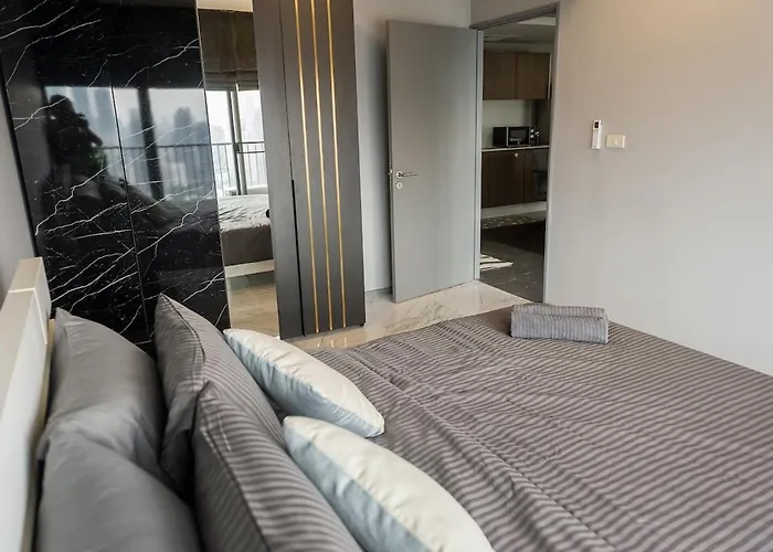 Delux Modern 3br - 1 Min To Thong Lor Bts 公寓