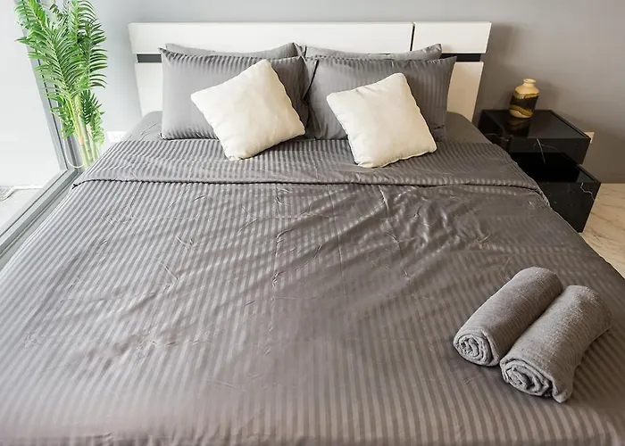 Delux Modern 3br - 1 Min To Thong Lor Bts 曼谷